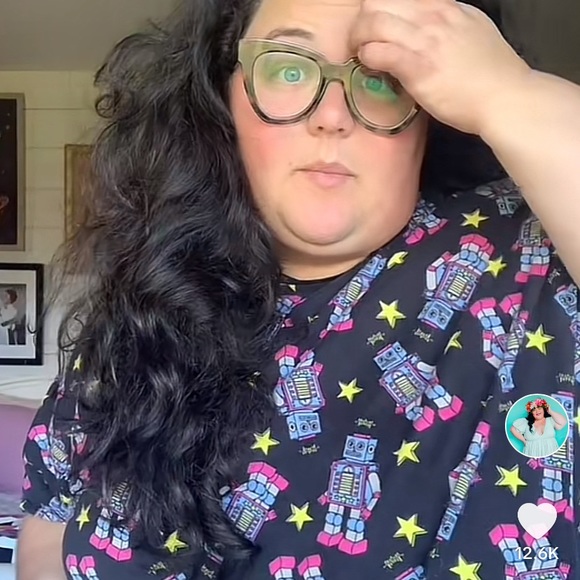 ISO in search of Asos robot print pajama top any size over a large black - Picture 5 of 5